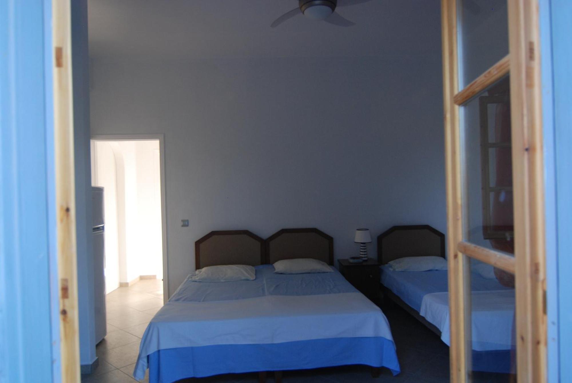 Villa Perivoli Platis Gialos  Rom bilde